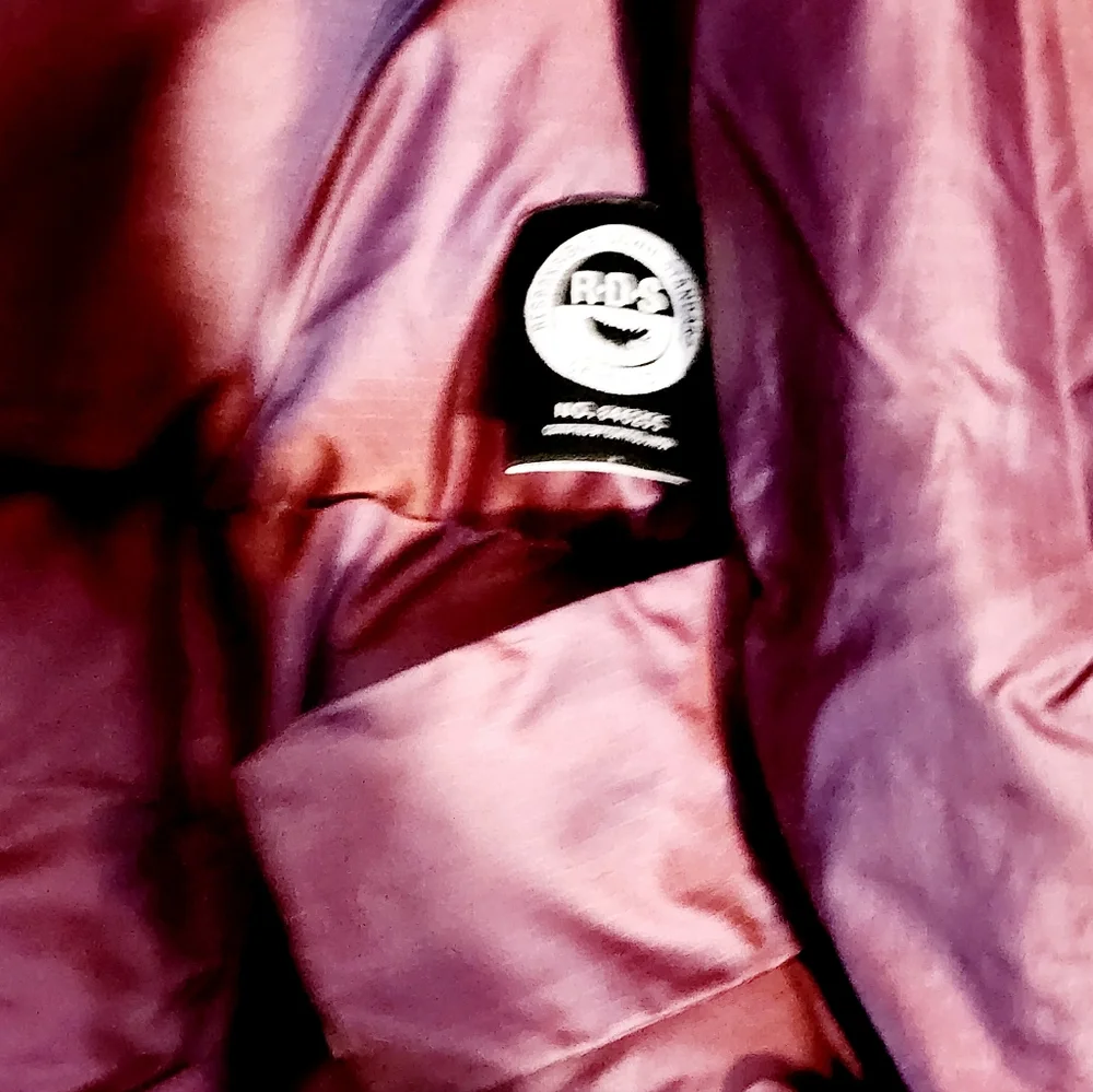 TNA Iridescent Violet Cropped Puffer Jacket - Picture 6 of 6